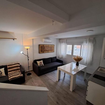Cozy Apartment Up To 6 Persons 3 Min To Metro Madrid Exterior photo