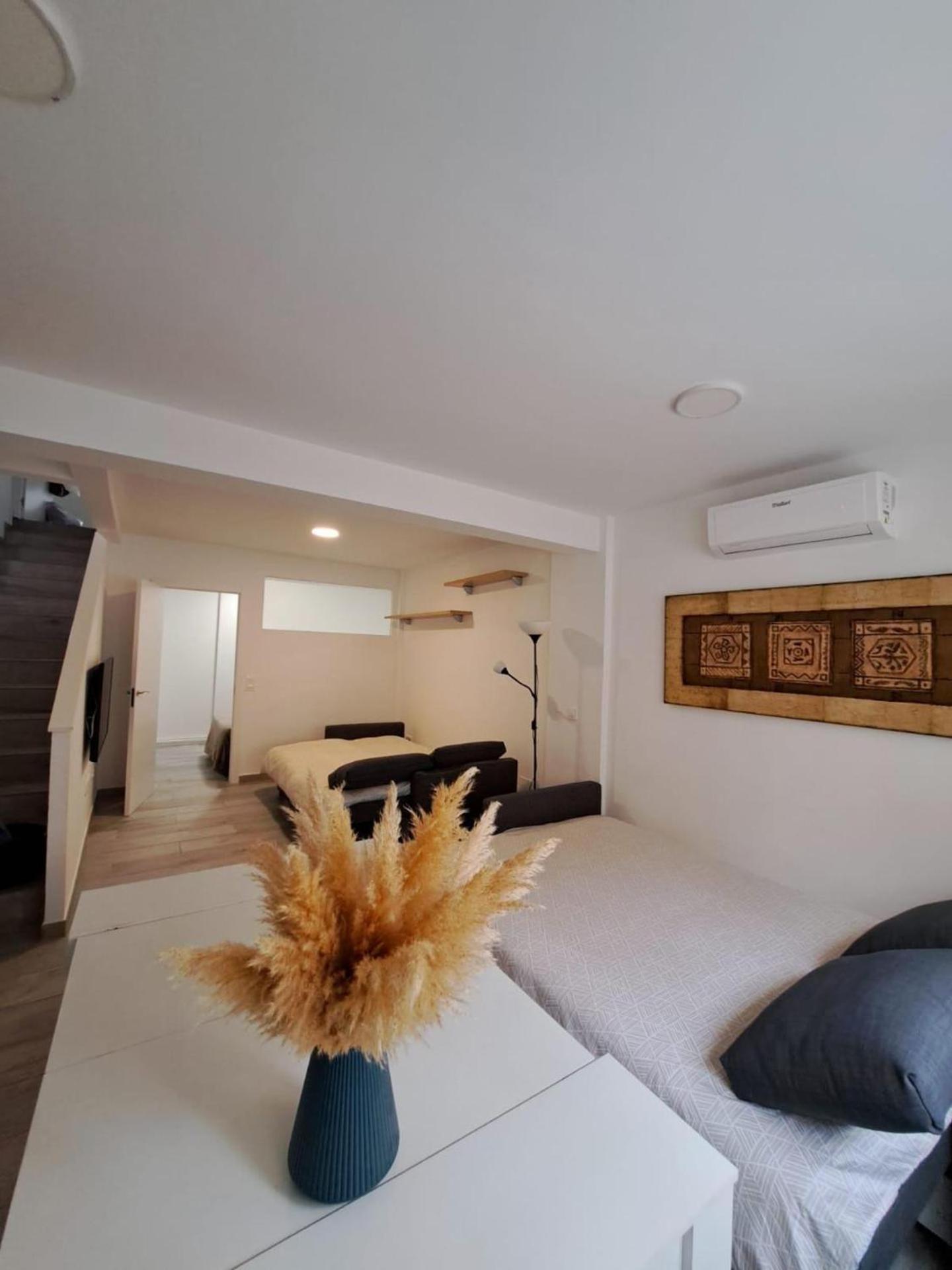Cozy Apartment Up To 6 Persons 3 Min To Metro Madrid Exterior photo